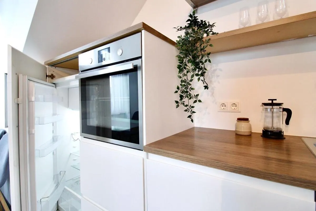 Quiet City Oasis For Up To 5 Guests Wien 0*,