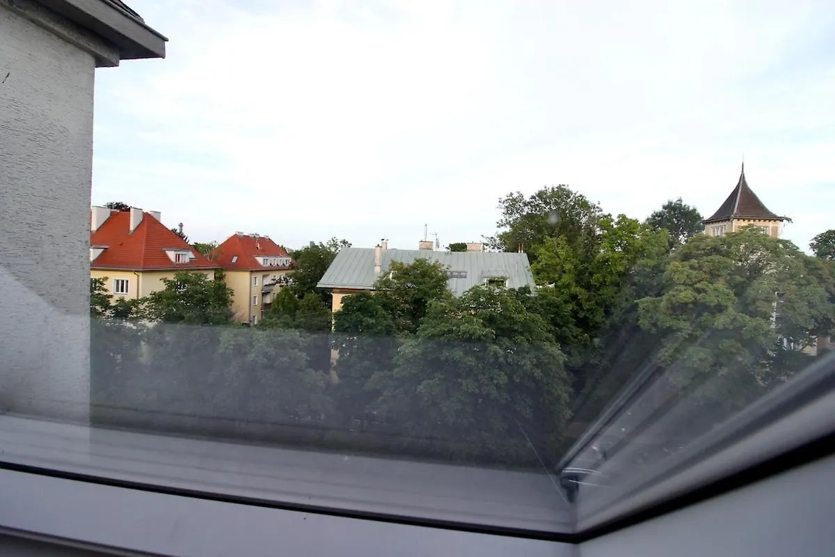 Quiet City Oasis For Up To 5 Guests Wien 0*,  Österreich