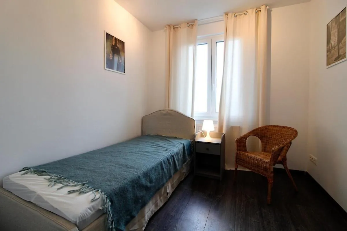 Quiet City Oasis For Up To 5 Guests Wien Apartment